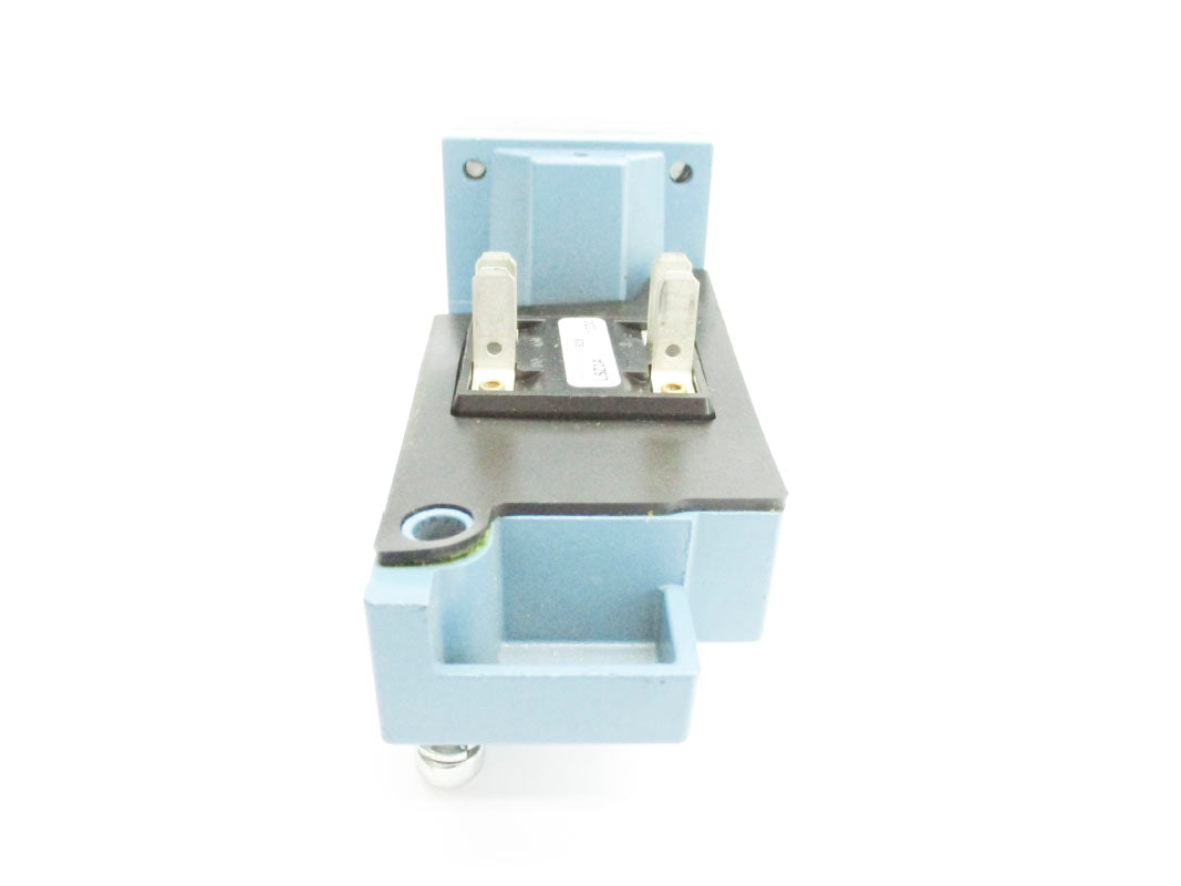 MICROSWITCH LSZ7C1A 600VAC 10A UNMP