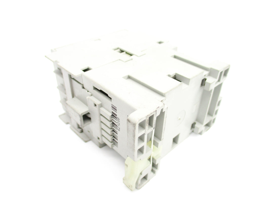 ALLEN BRADLEY 700-CF220D SER. D 110/120V 20A NSNP