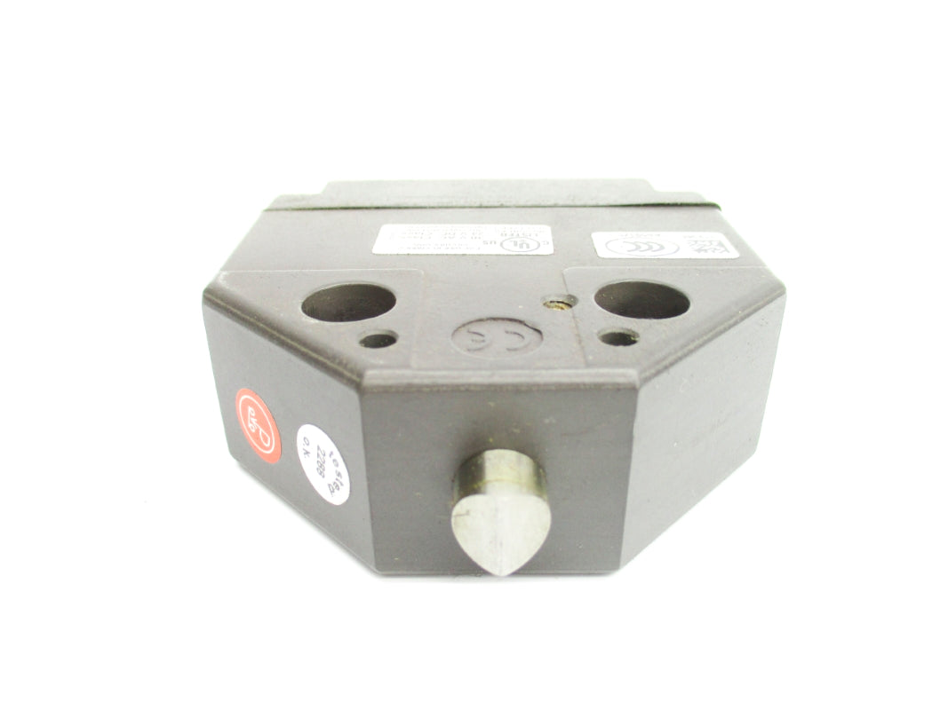 EUCHNER N1AD514-M 083849 2.5A 230VAC NSNP