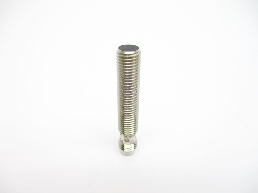BALLUFF BES516-324-G-E5-C-S49 BES00P7 10-30VDC NSMP