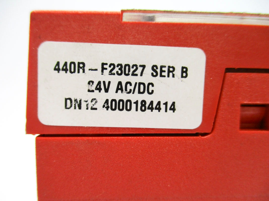 ALLEN BRADLEY 440R-F23027 SER. B 24VAC/DC UNMP