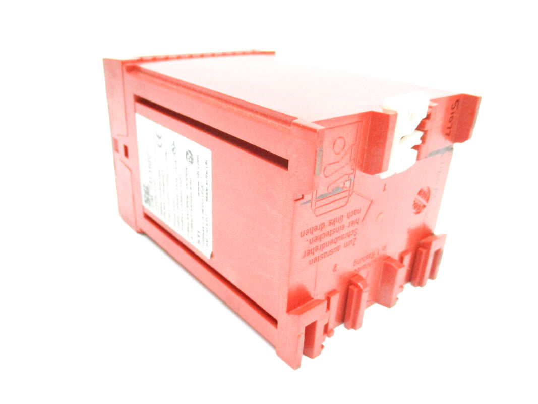 STI CMS41 44536-0141 110VAC 4A NSNP