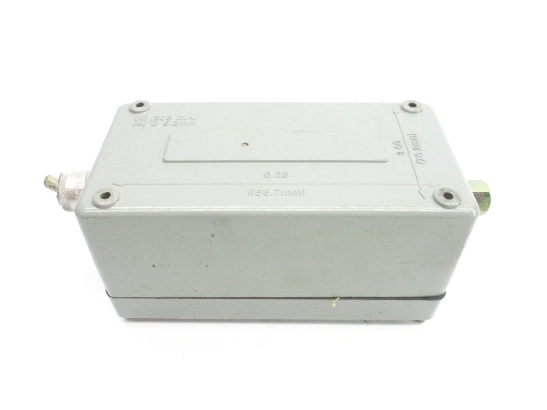 ALLEN BRADLEY 836-C4J SER. B 30"VAC-45PSI UNMP