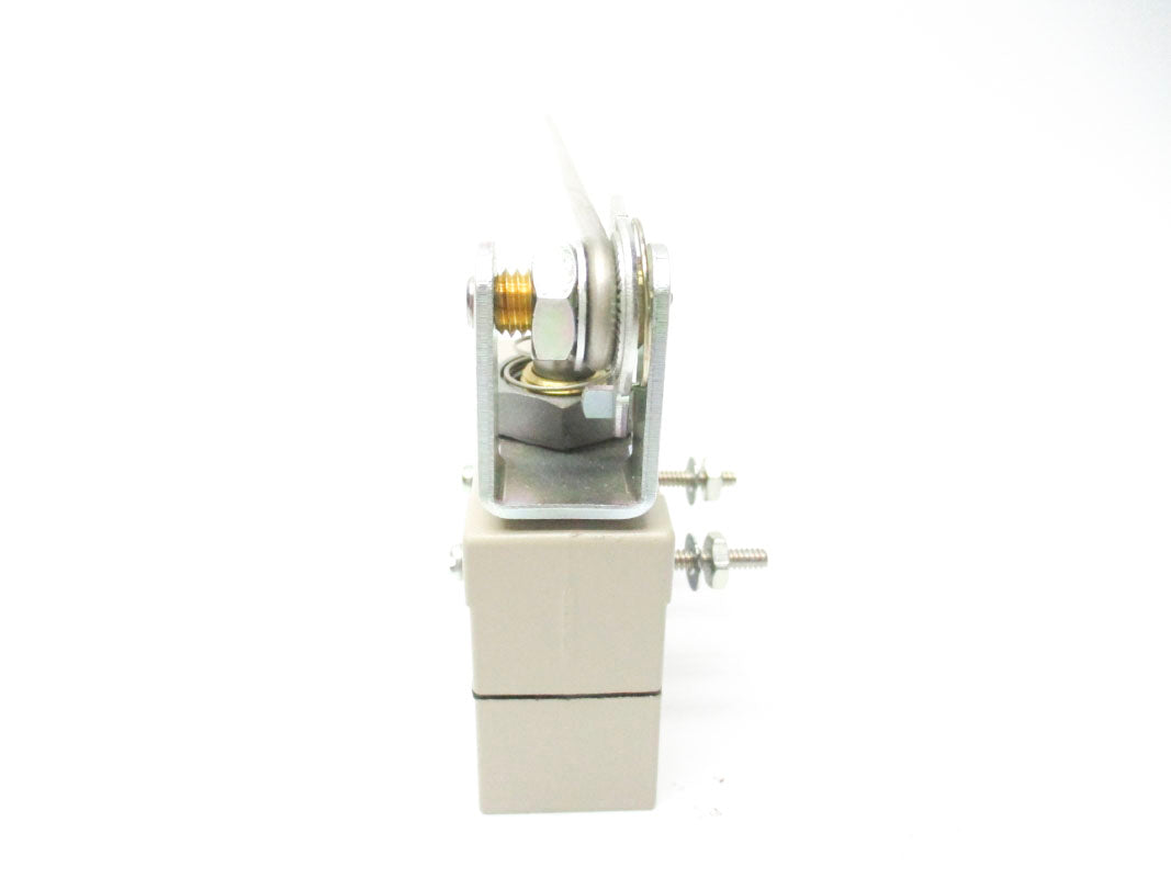 OMRON ZE-QCL-2S 480VAC 15A NSNP