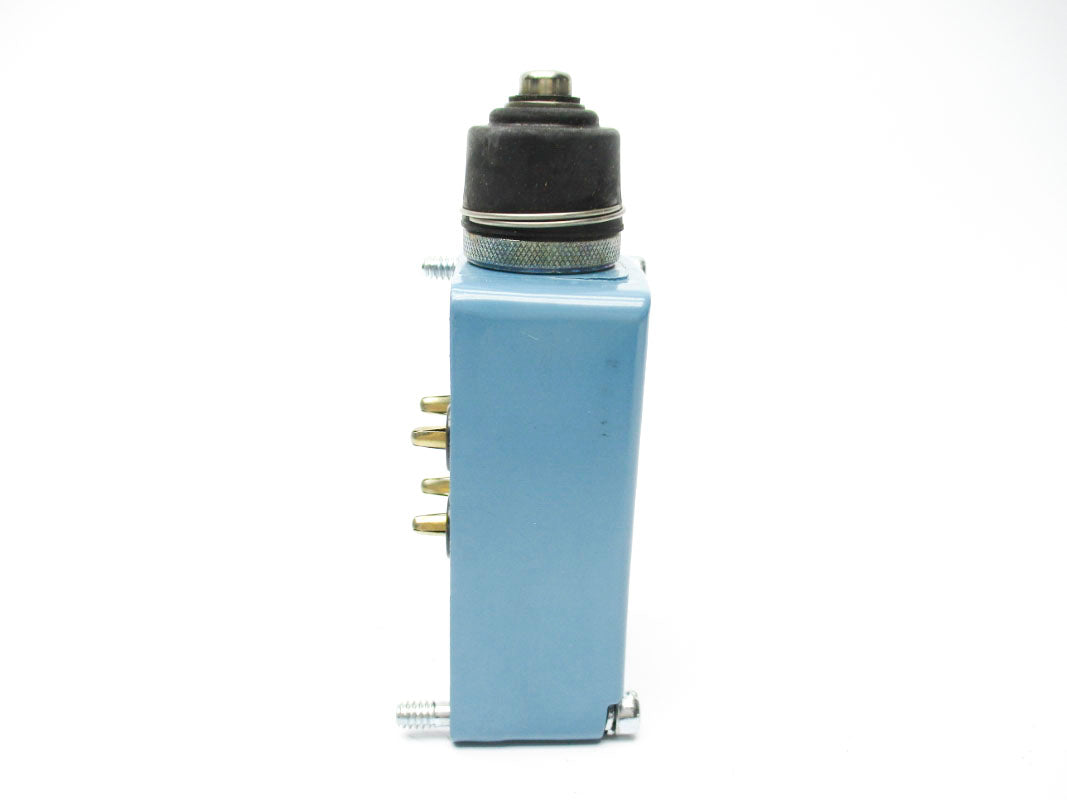 MICRO SWITCH 202LS111 600VAC 10A NSNP
