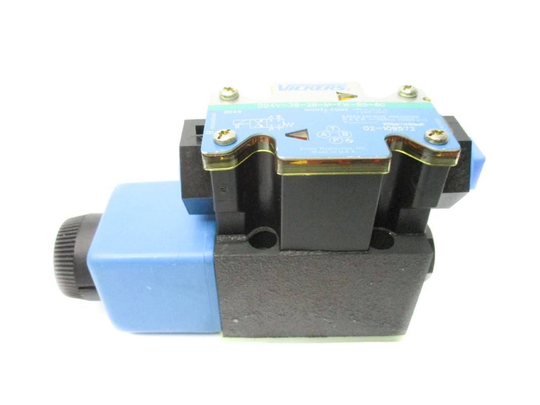 VICKERS DG4V3S2BMFWB560 02-101731 5000PSI 110/120V .46/.48A NSNP