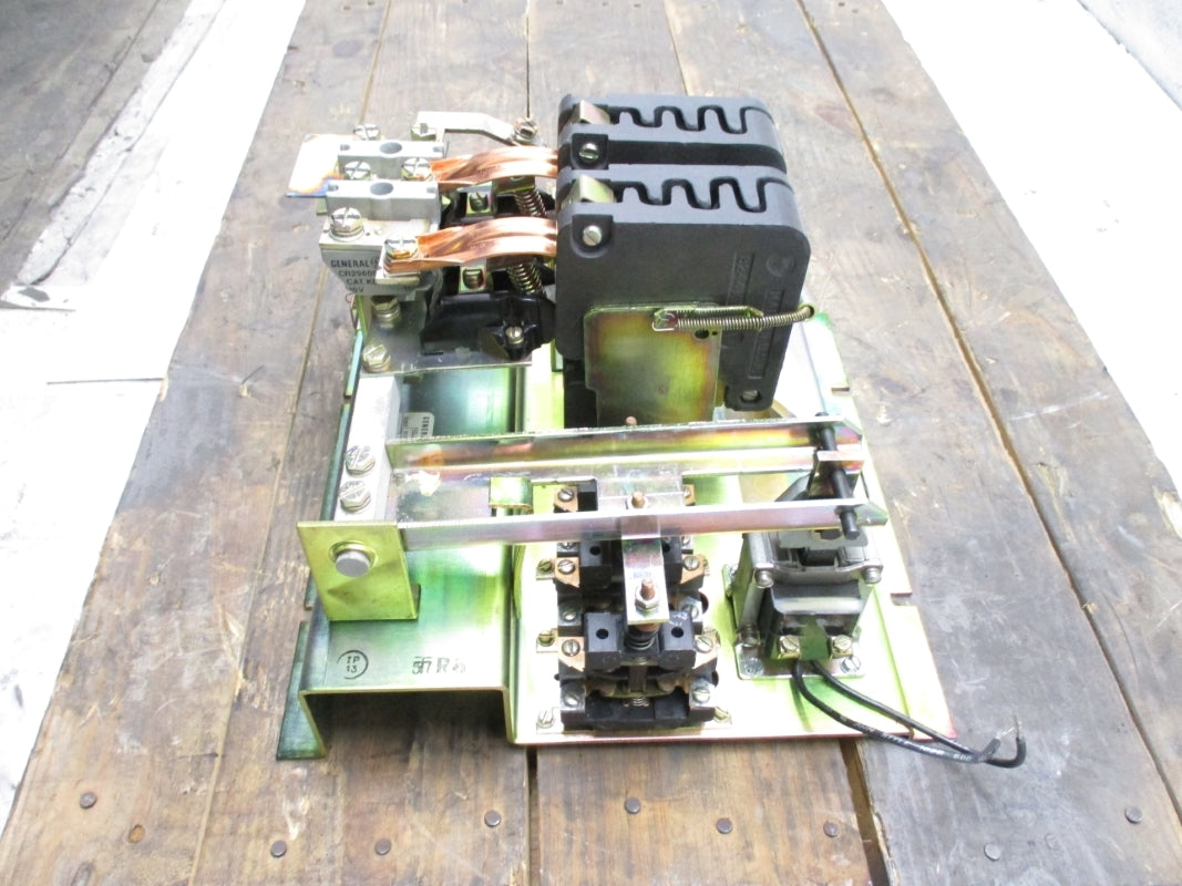GENERAL ELECTRIC IC2812B107DA2 250V 100A NSNP