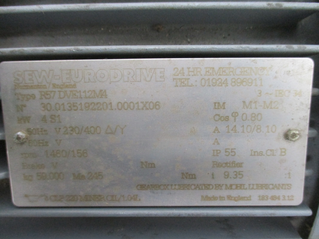 SEW-EURODRIVE R57DVE112M4 30.0135192201.0001X06 230/400V NSNP