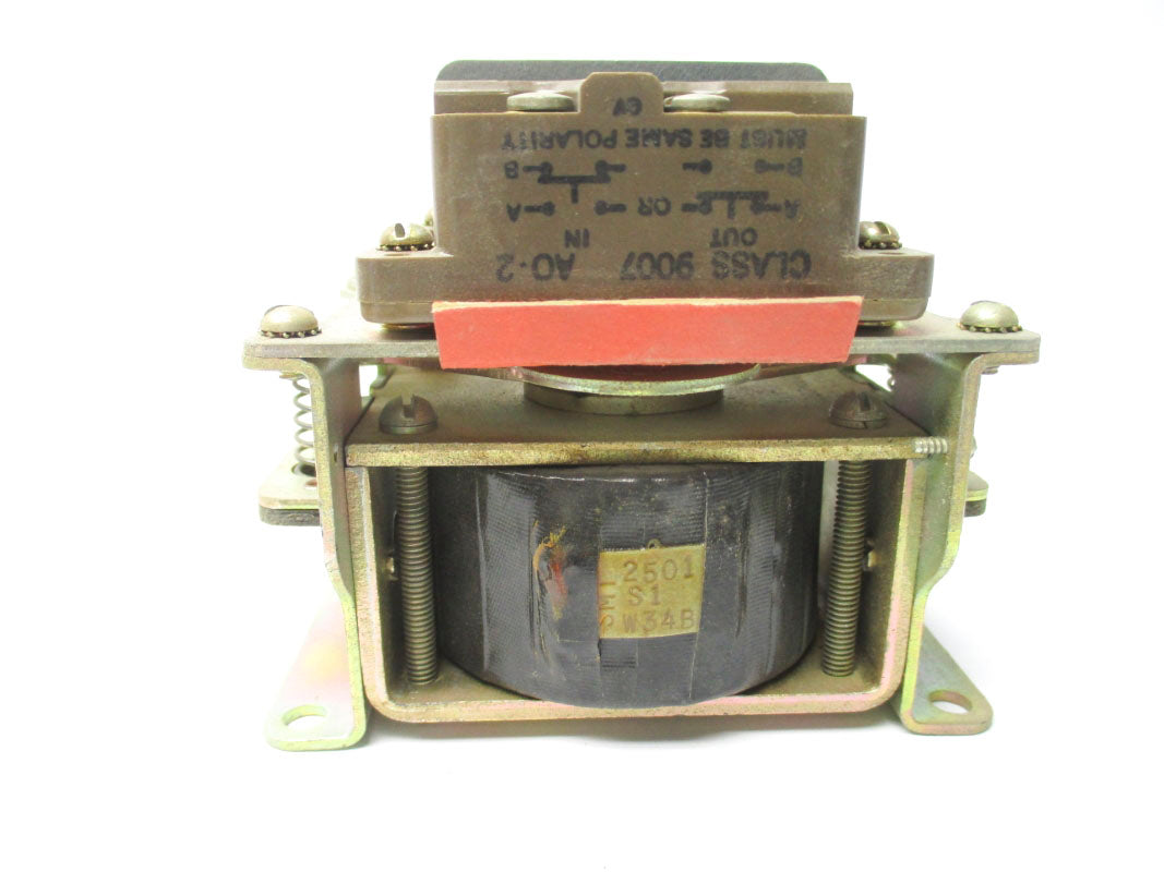 SQUARE D 7001PO2 600VAC 40A NSMP