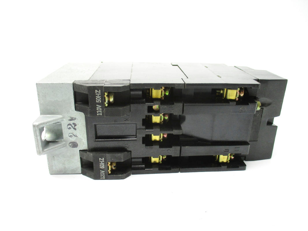 SYLVANIA P6T-00-76 SER. A 10A 110/120V NSNP