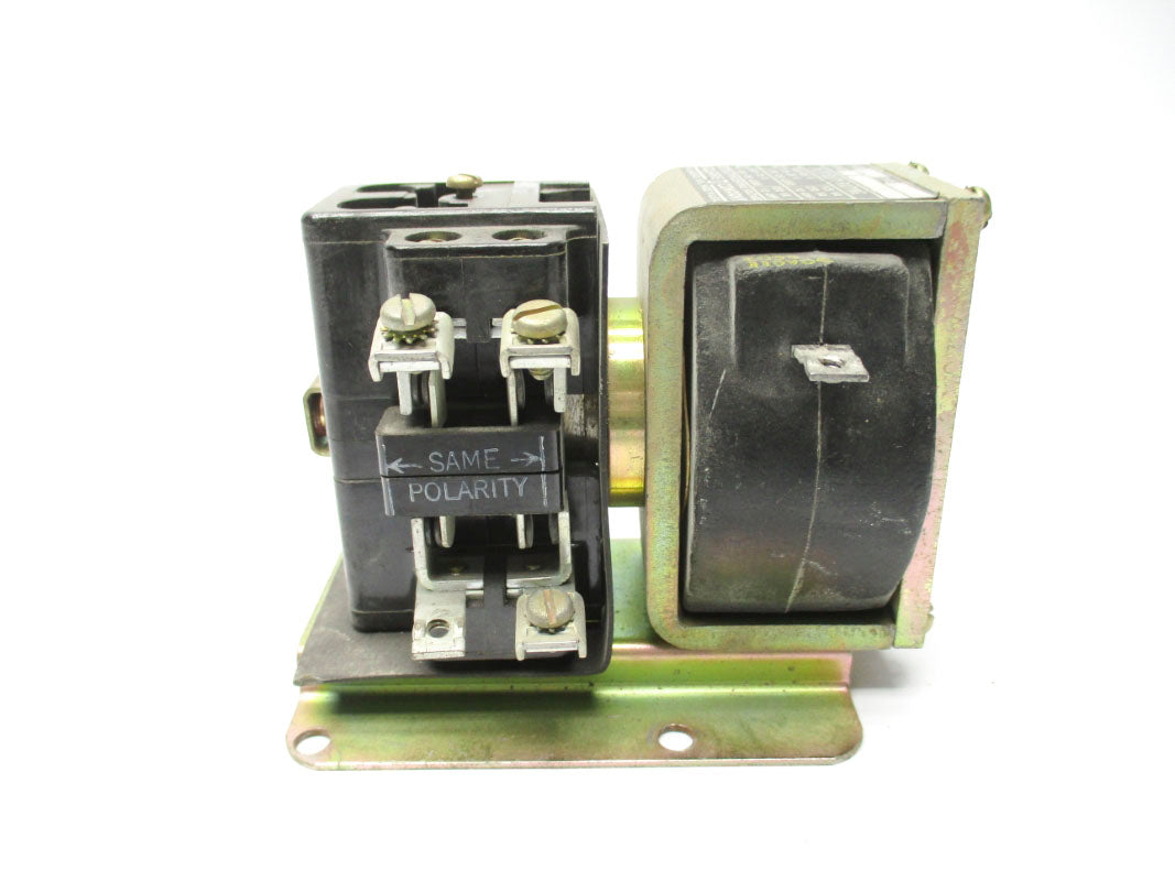 SQUARE D 7001DO22 SER. A 115VDC 10A UNMP