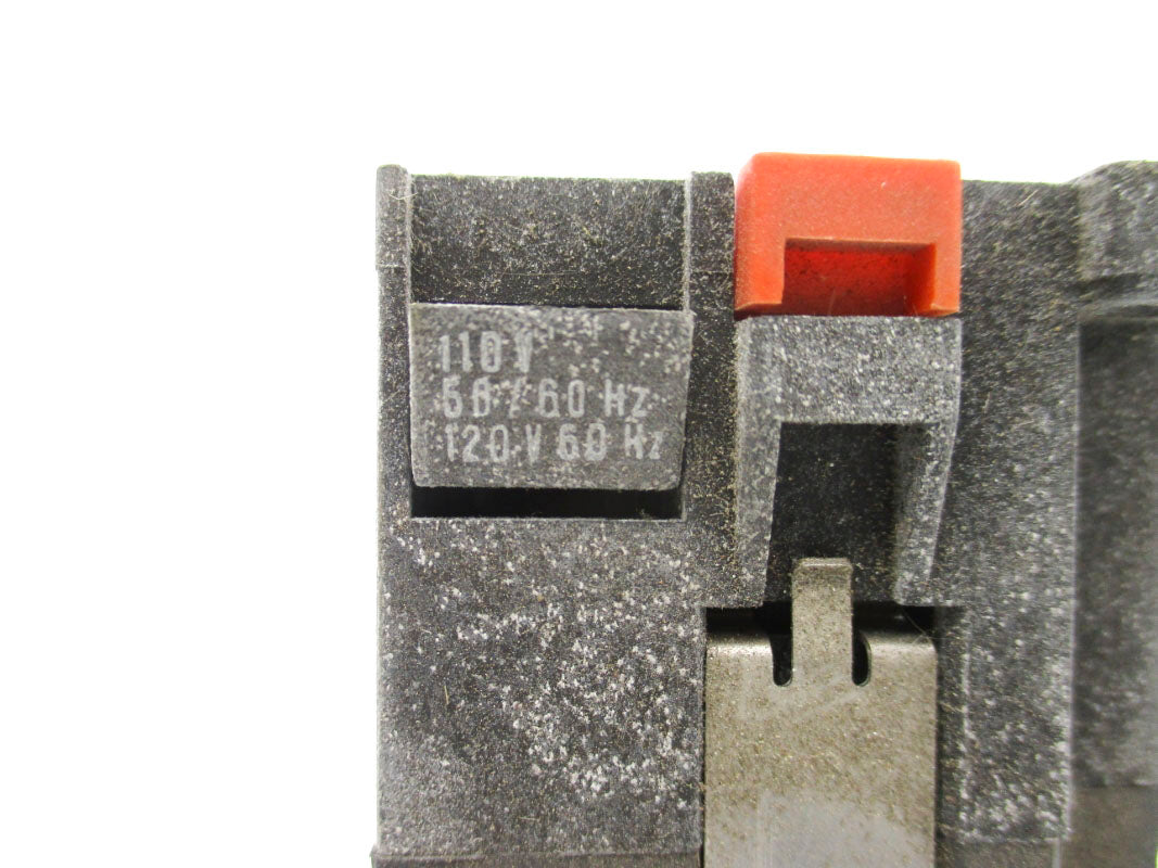 SQUARE D 8502PE4.00E SER. B 32A 110/120V UNMP