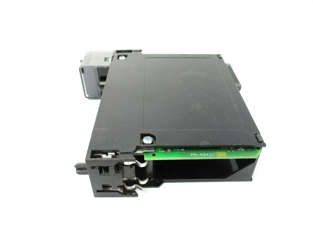 ALLEN BRADLEY 1756-OF8 SER. A F/W 1.5 24VDC (NO DOOR/TERMINAL) NSNP