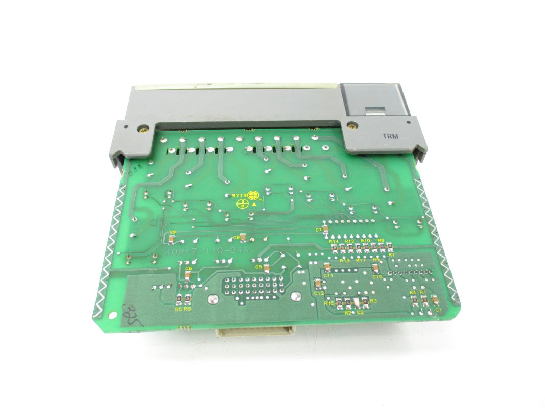 ALLEN BRADLEY 1746-OX8 SER. A 10-250VAC (NO TERMINAL) UNMP