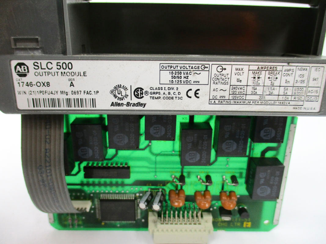 ALLEN BRADLEY 1746-OX8 SER. A 10-250VAC (NO TERMINAL) UNMP