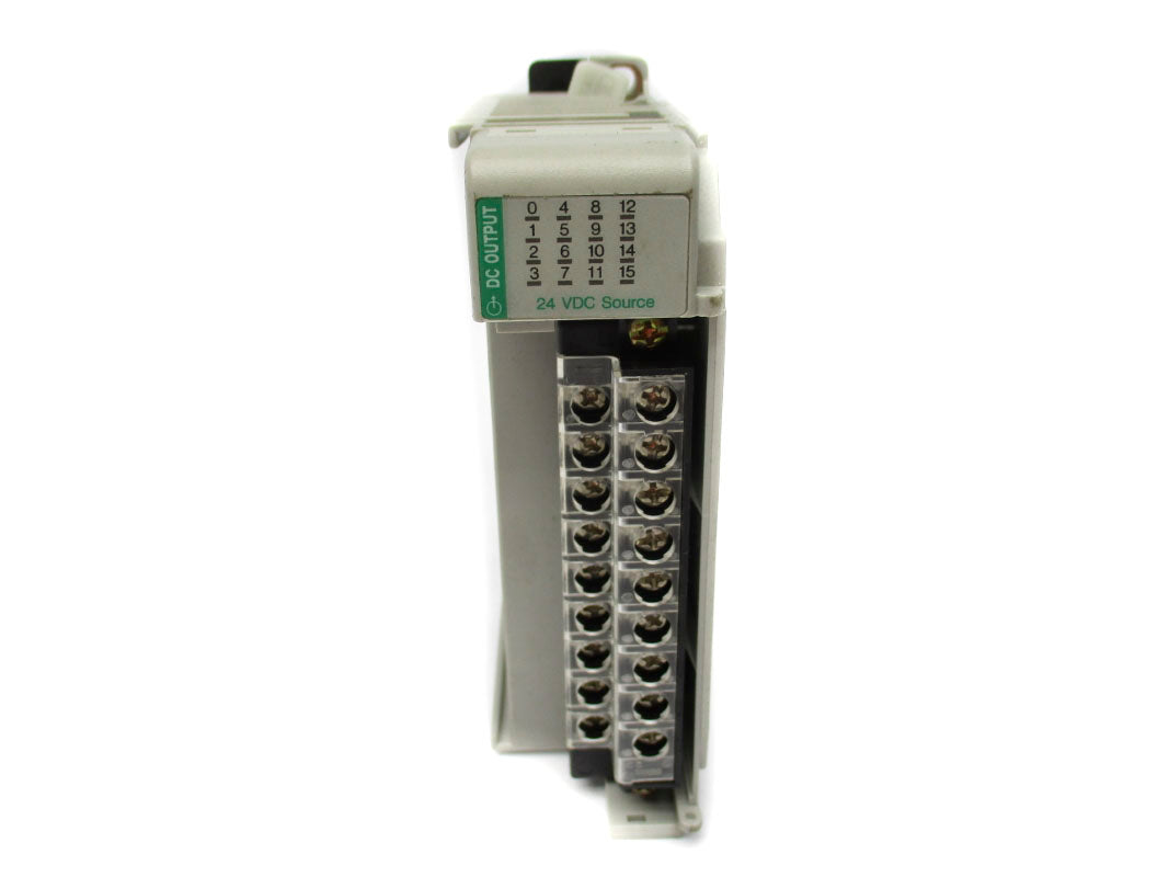 ALLEN BRADLEY 1769-OB16 SER. B 24VDC F/W 3.1 (NO DOOR) NSNP