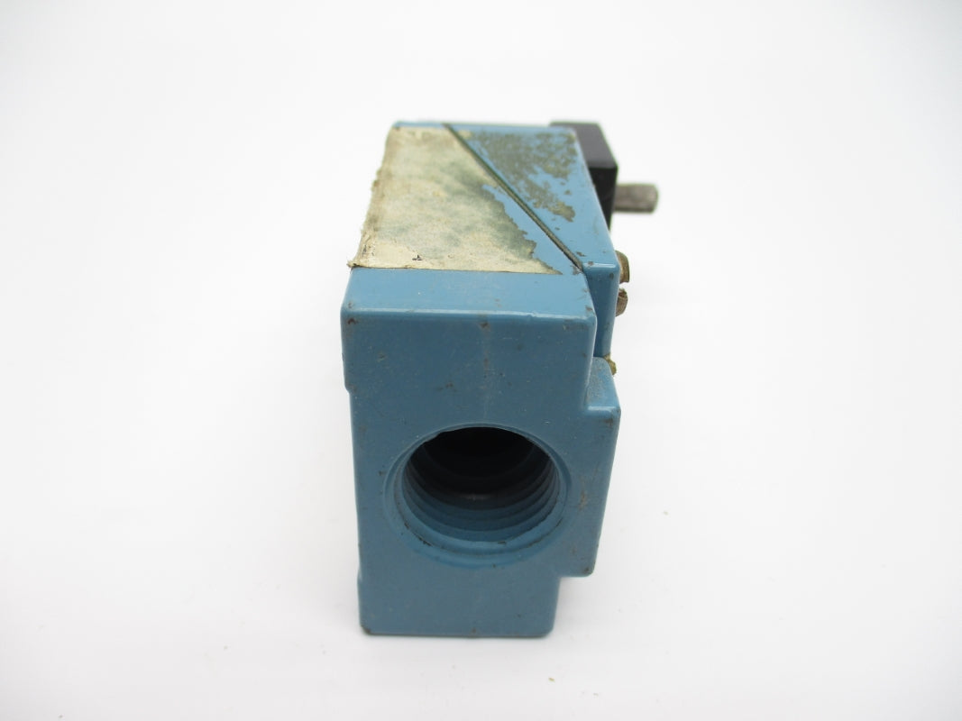 MICRO SWITCH LZA1 300VAC 10A UNMP