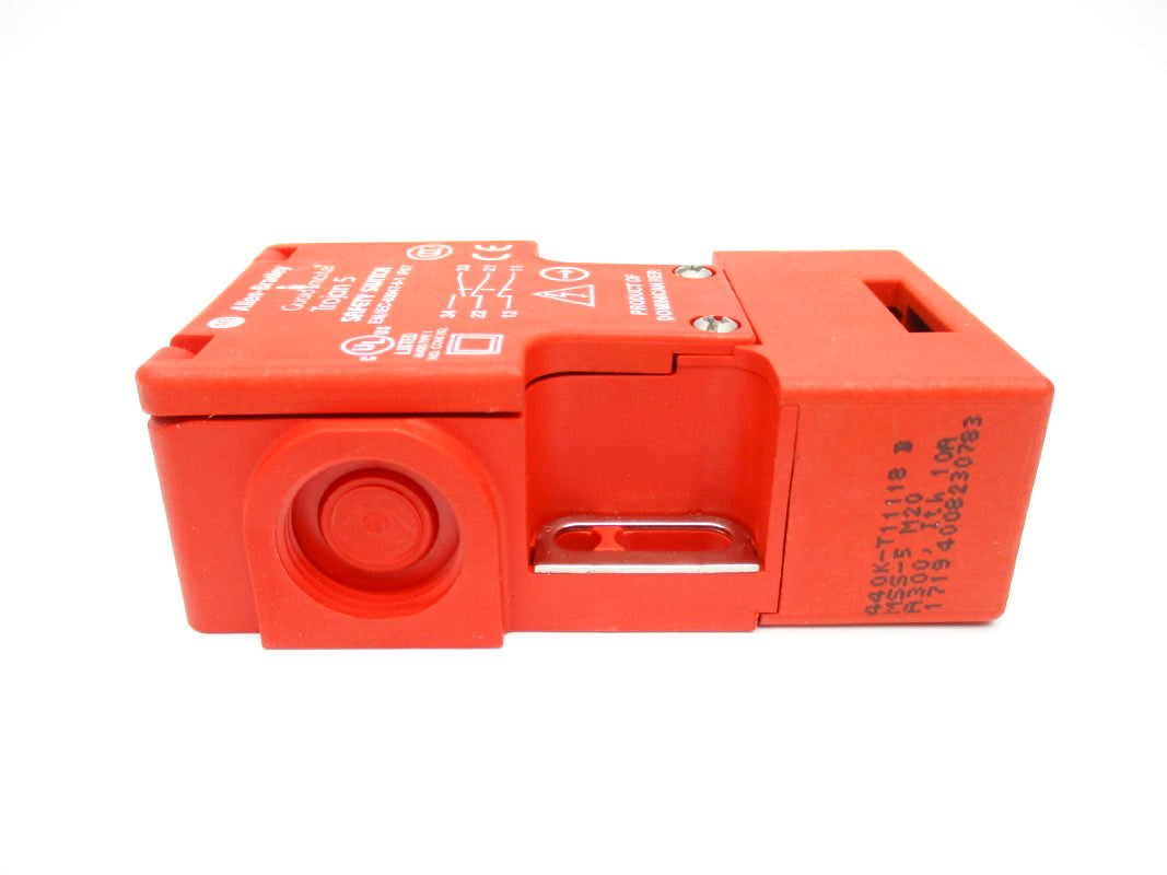 ALLEN BRADLEY 440K-T11118 SER. B NSNP