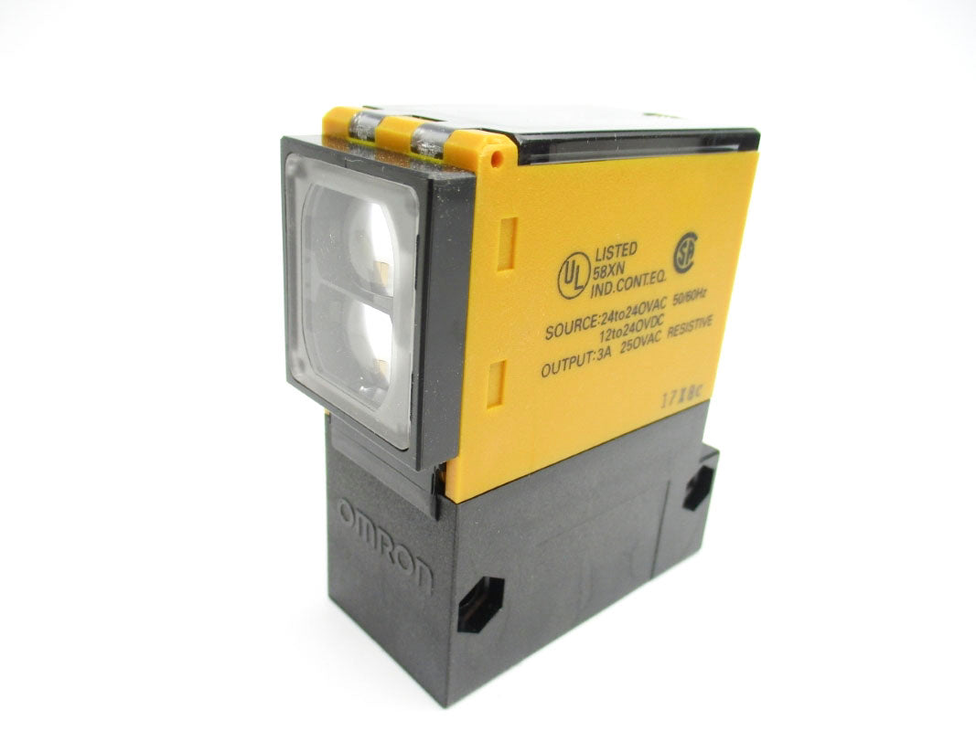 OMRON E3B2-D2M4-US 12-240VAC NSMP