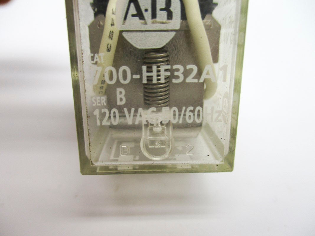 ALLEN BRADLEY 700-HF32A1 SER. B 110/120V 10A UNMP