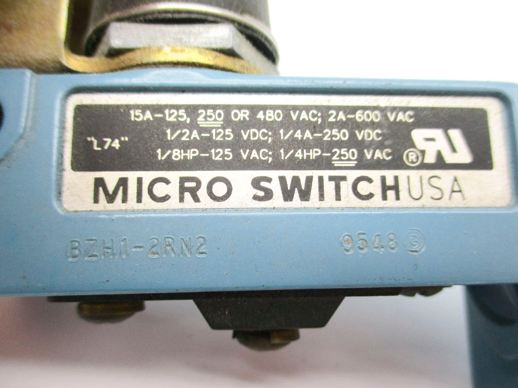 MICRO SWITCH BZH1-2RN2 480VAC 15A UNMP