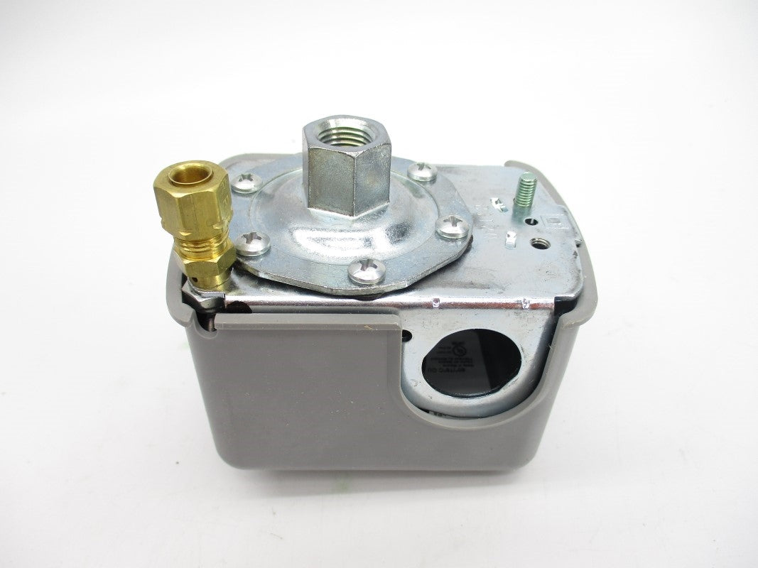 SQUARE D 9013FHG12J52XBP SER. C 125PSI NSMP