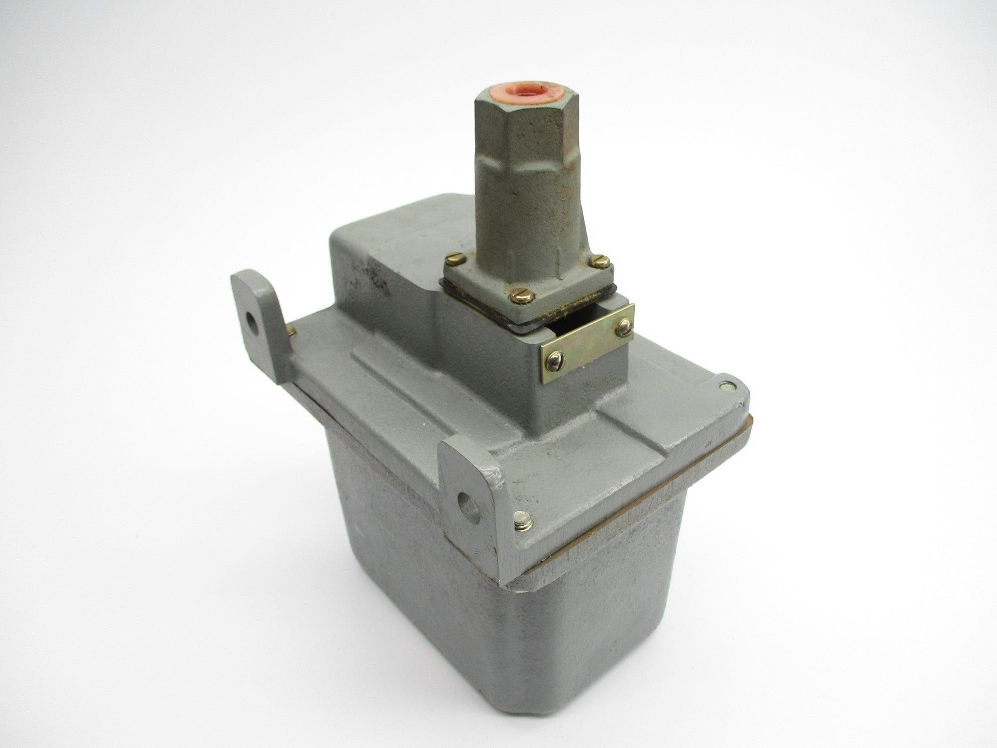 SQUARE D 9012ADR4 400-3000PSI NSNP