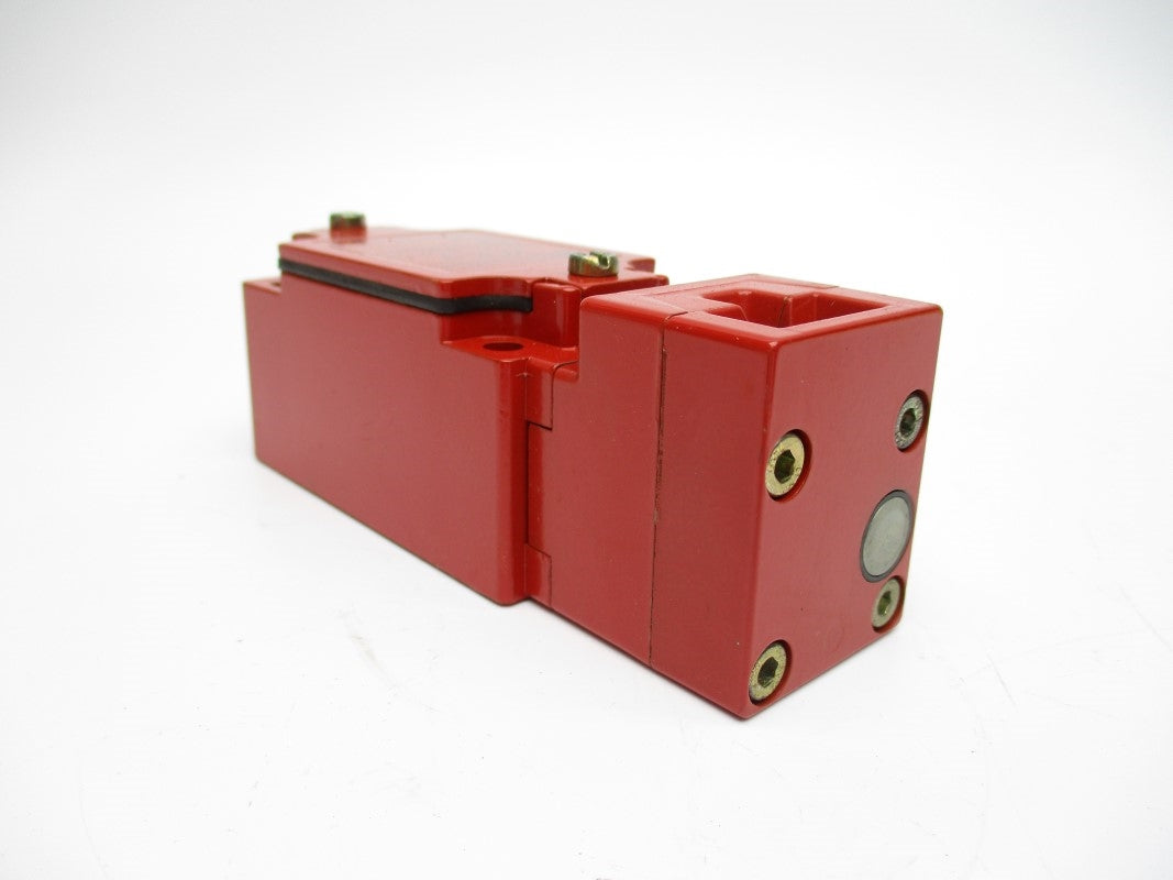 TELEMECANIQUE XCK-J5910H7 380V 10A NSNP