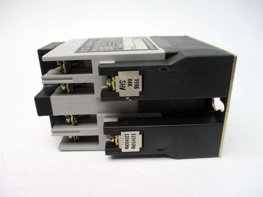 SQUARE D 8501XO40 SER. A 110/120V 20A (AS PICTURED) NSNP