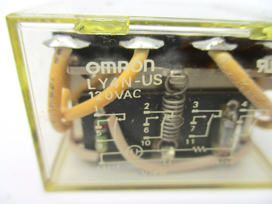 OMRON LY4N-US 120VAC 10A UNMP