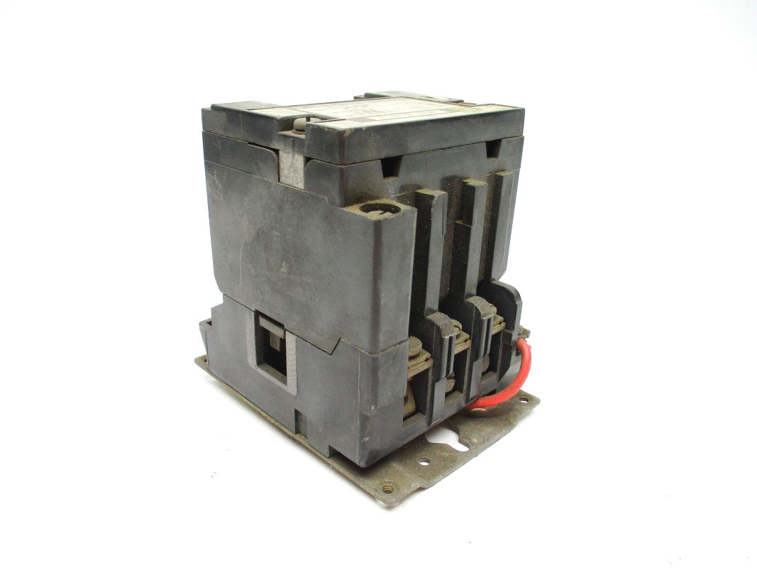 SQUARE D 8536SCO3V02 SER. A 110/120V (AS PICTURED) UNMP
