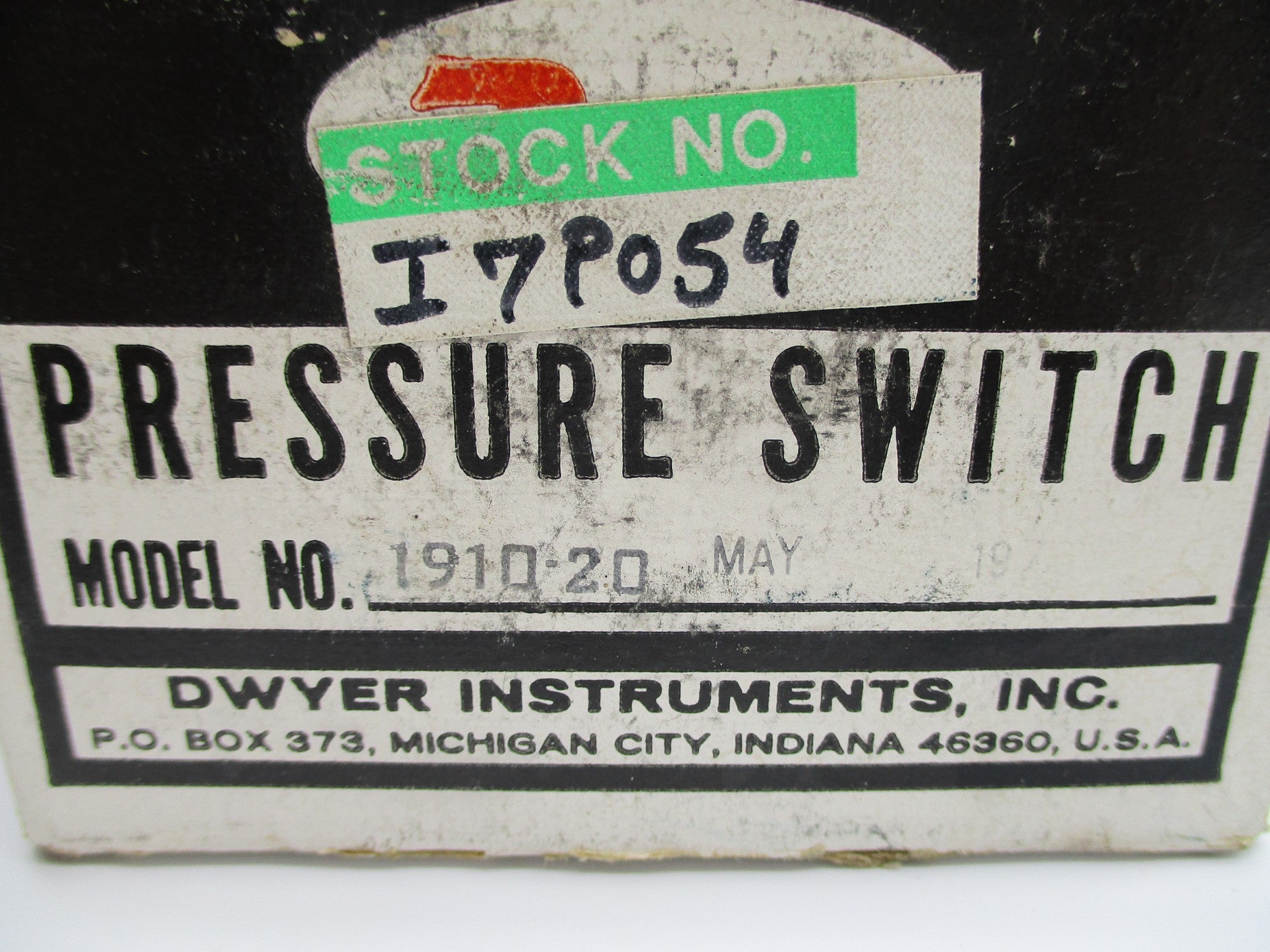 DWYER 1910-20 480VAC 15A 10PSI (BK/WH) NSMP