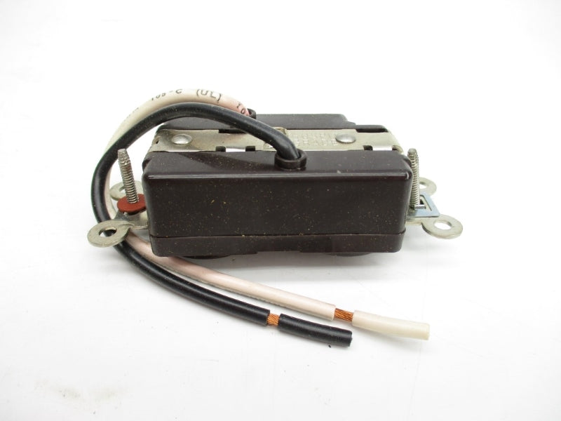 HUBBELL SG62H 125VAC/DC 15A NSMP