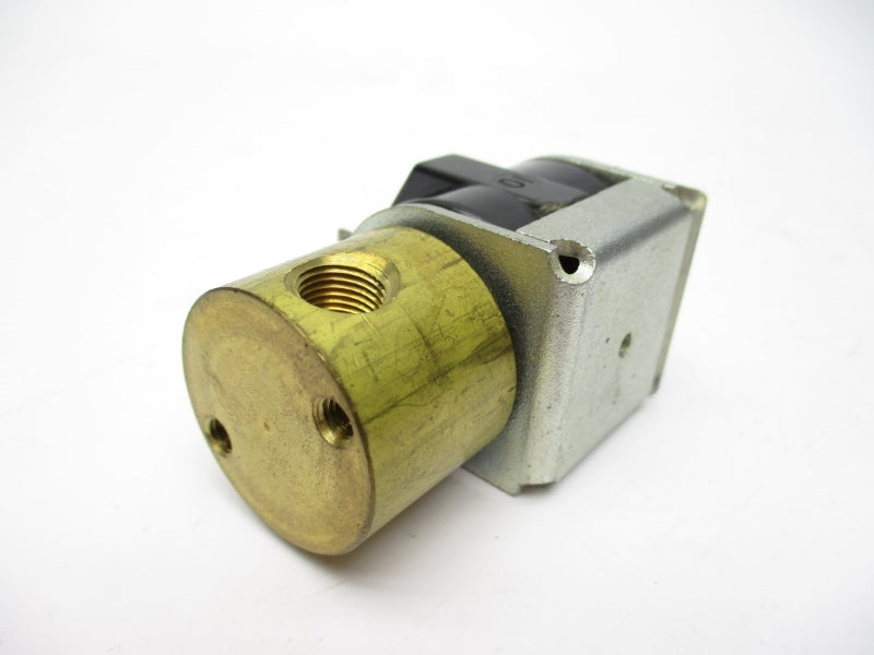 ASCO US8262C2P 120V 1/8" UNMP