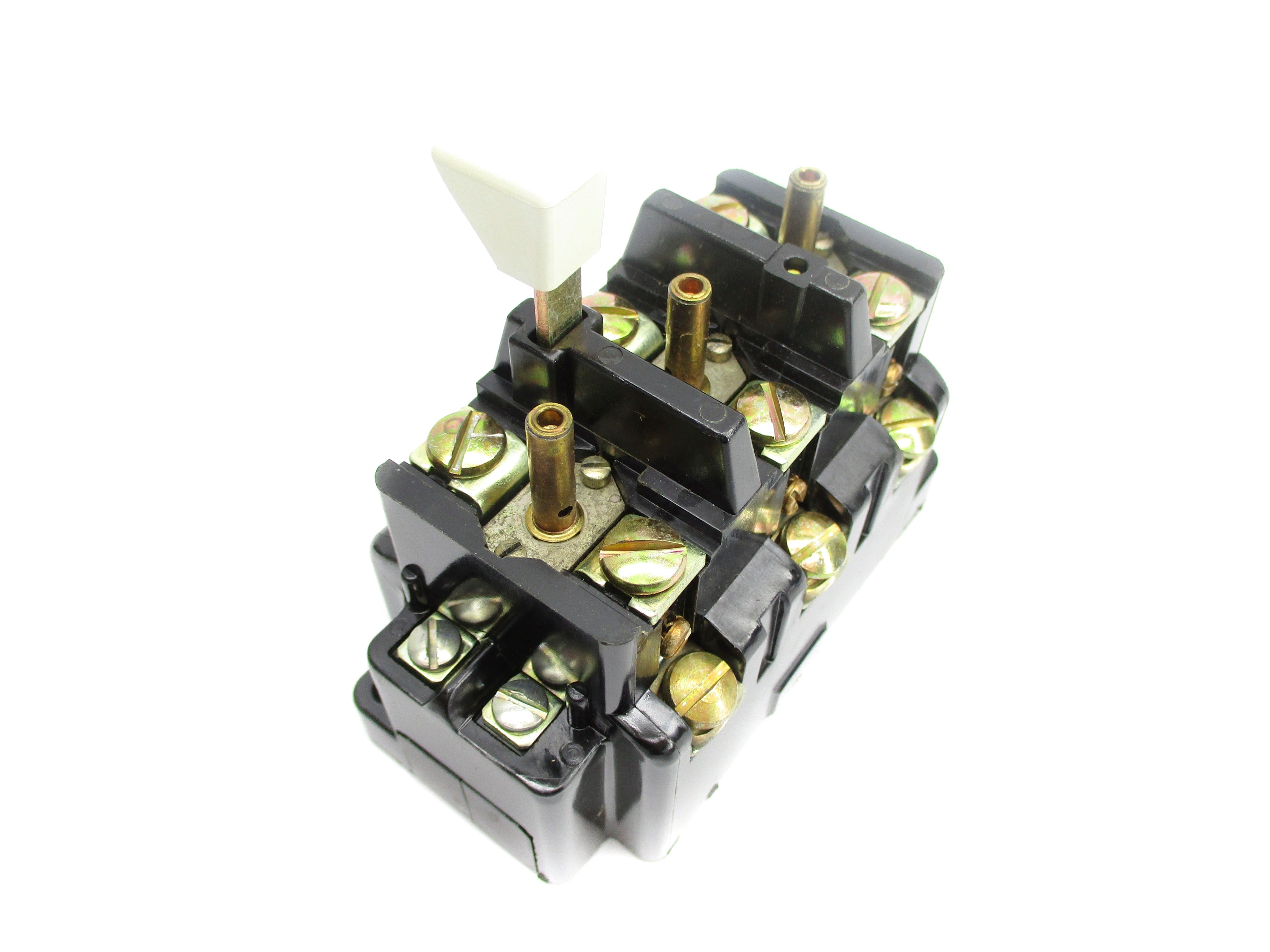 INDUSTRIAL SPARE PART 815-B0V16 SER. K 600V (BK/YL) NSMP