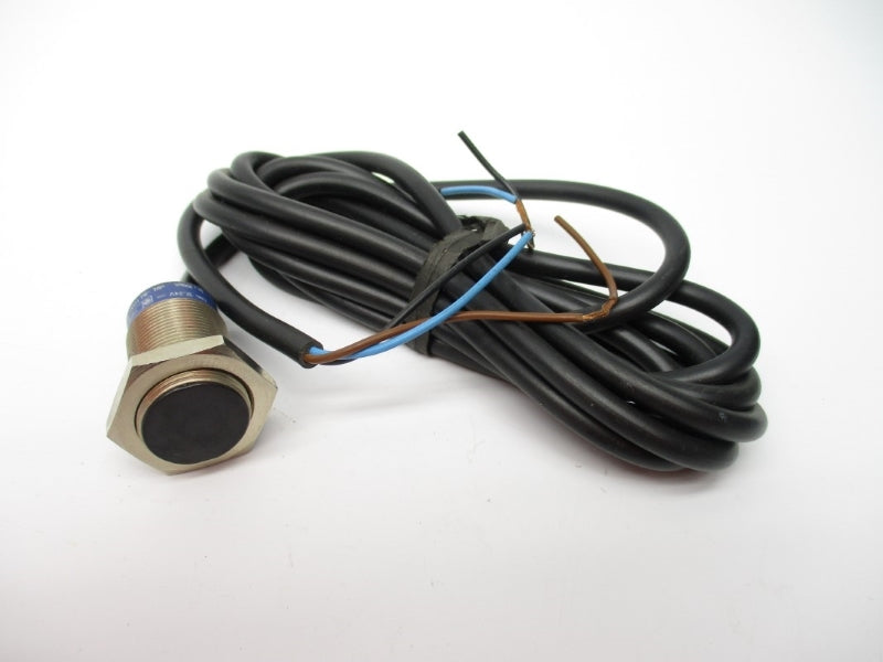 TELEMECANIQUE XS1N18PA340 12-24V NSNP