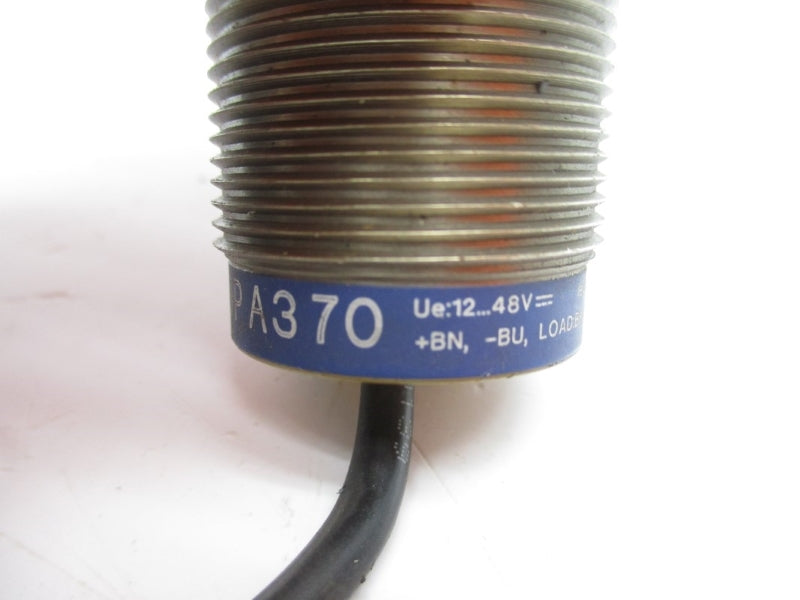 TELEMECANIQUE XS1M30PA370 12-48V NSNP