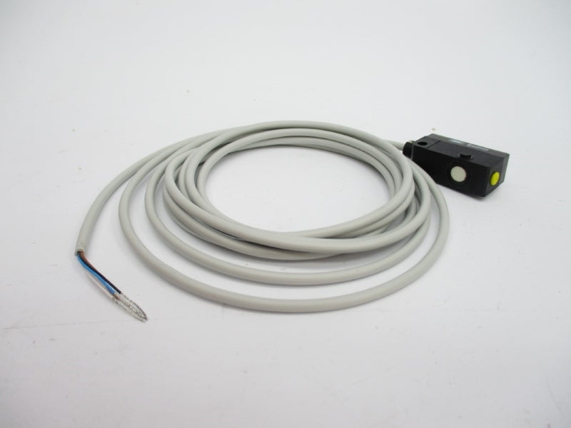 BAUMER UNDK10U6914 0-10V NSMP