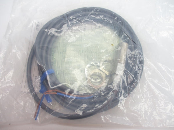 OMRON E2E-X3D1-N 12-24VDC 2M NSMP