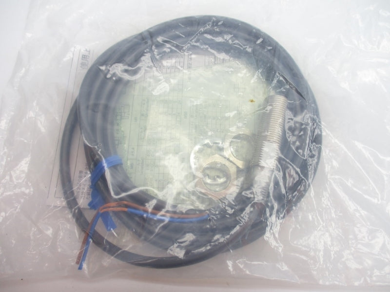 OMRON E2E-X3D1-N 12-24VDC 2M NSMP