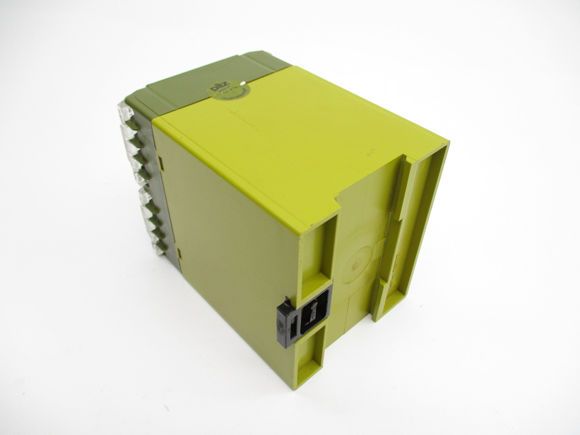 PILZ PNOZV30/24VDC 474790 24VDC 8A NSNP