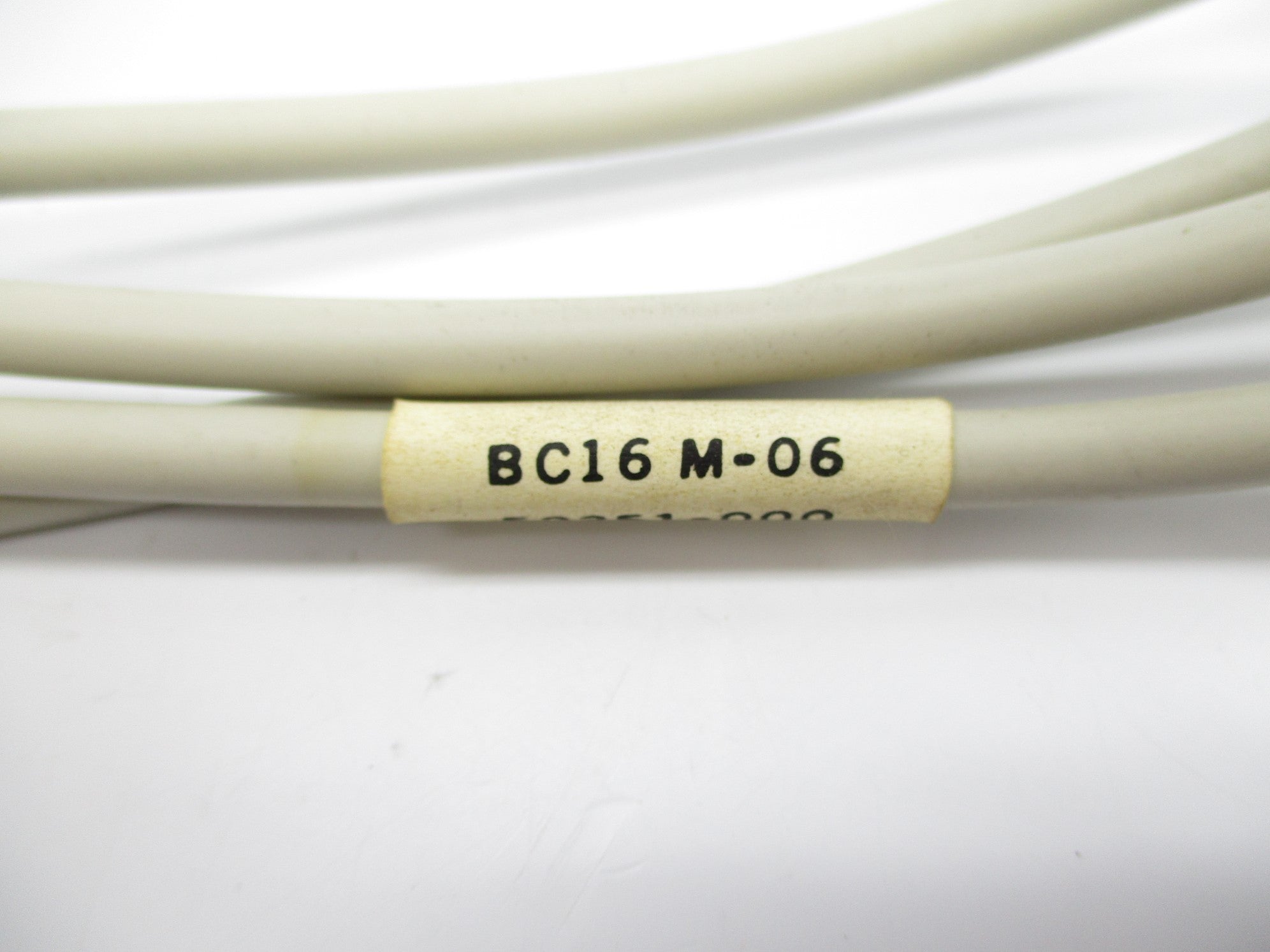 DIGITAL EQUIPMENT BC16M-06 52351-000 NSNP