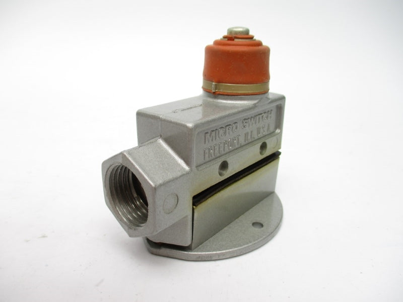 MICRO SWITCH BZV6-2RN34 600VAC 15A NSMP