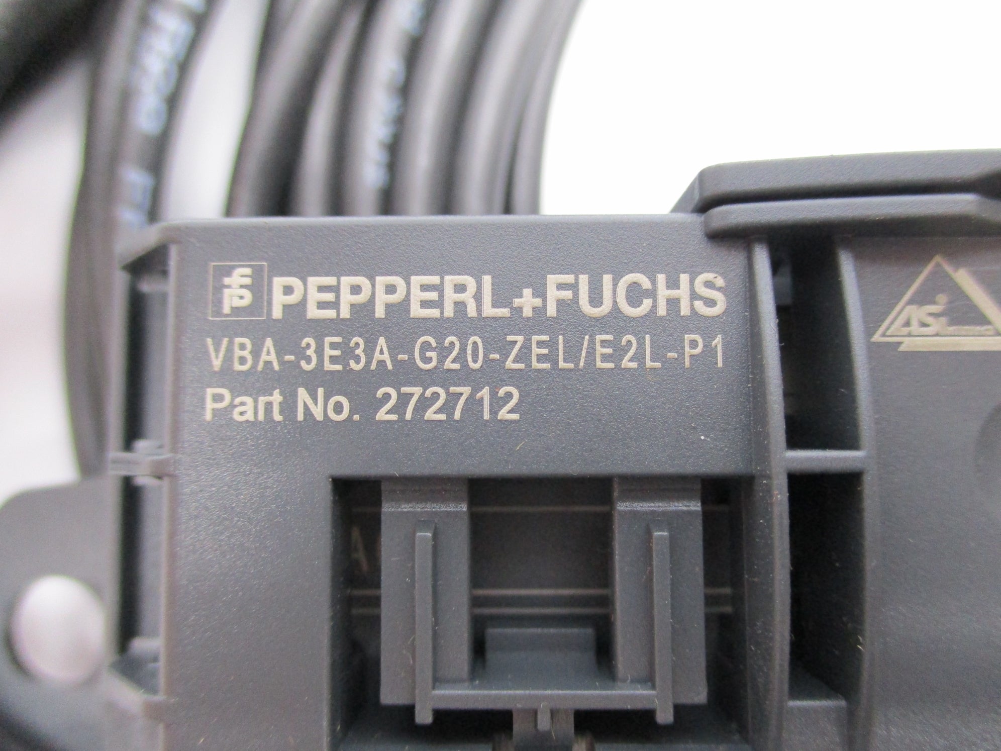 PEPPERL+FUCHS VBA-3E3A-G20-ZEL/E2L-P1 NSNP