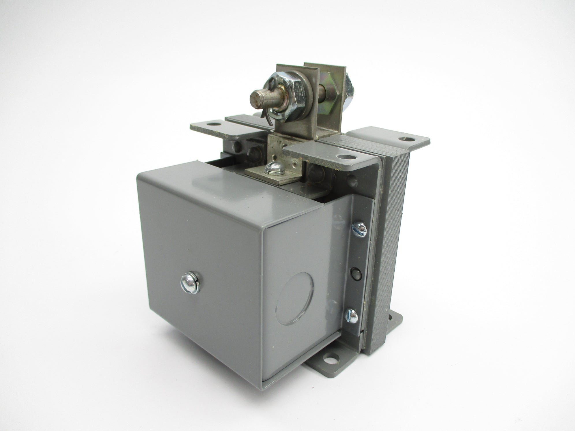 CUTLER HAMMER 10370H256 110VAC NSMP