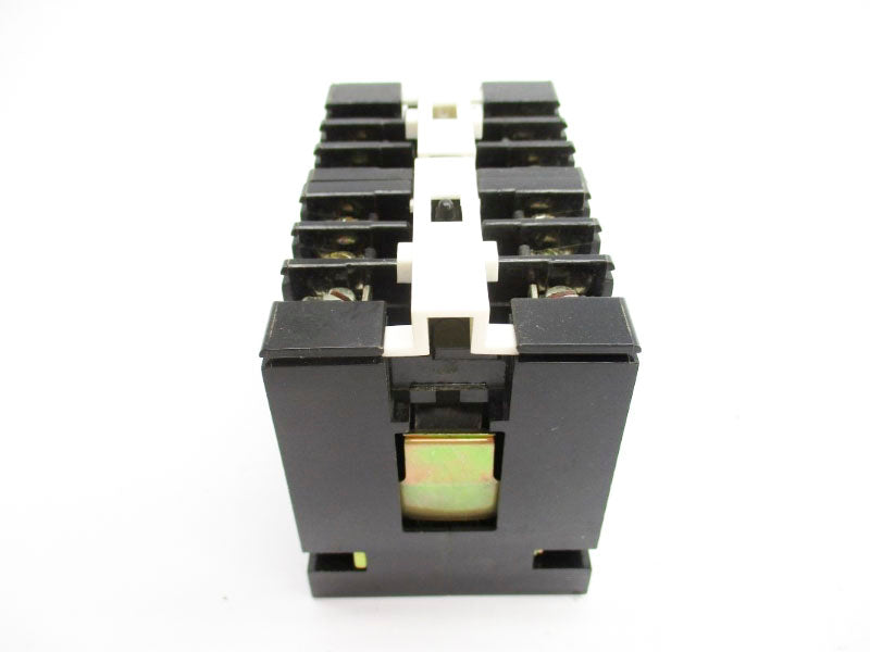 GENERAL ELECTRIC CR122A04402AA SER. A 300VAC 10A NSNP