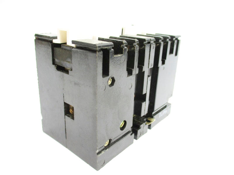 GENERAL ELECTRIC CR122A04402AA SER. A 300VAC 10A NSNP