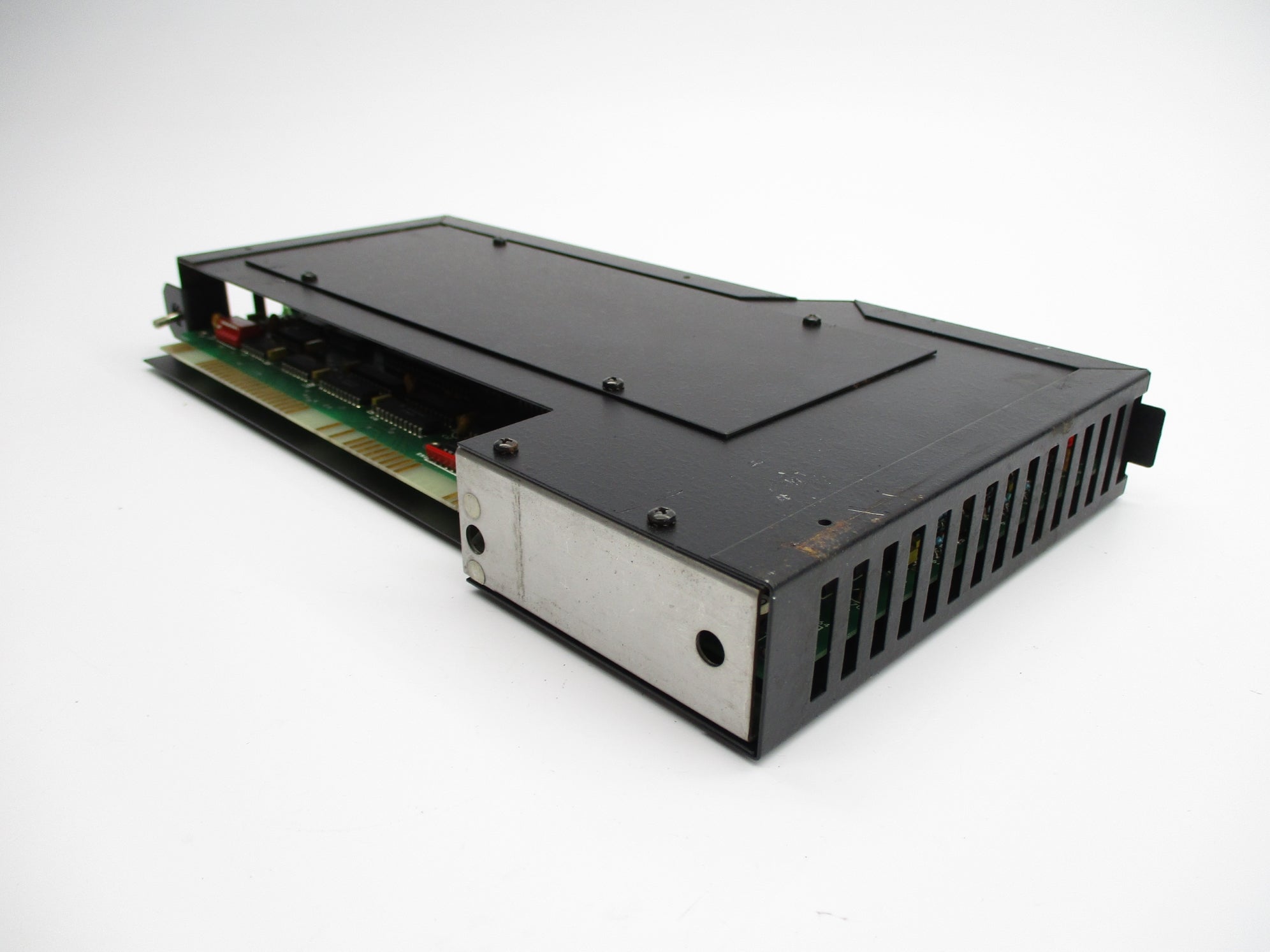 SPECTRUM CONTROLS 8000RDI016 SER. E UNMP