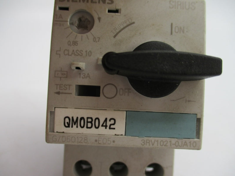 SIEMENS 3RV1021-0JA10 600V 0.7-1A UNMP