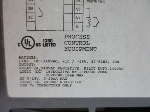 EUROTHERM 2208E/CC/VH/XX/XX/RF/RF/2XX/ENG/XXXXX/XXXXXX 100-240VAC 2A UNMP